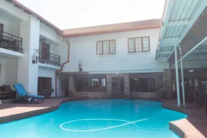 Aanmani Rose Guesthouse - Pool