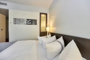 Holiday Inn Berlin Airport - Conference Centre by IHG - Room