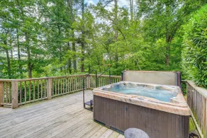 Lakefront Butler Home w/ Hot Tub & Fire Pit! - Interior
