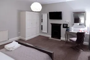 The City Rooms - Room