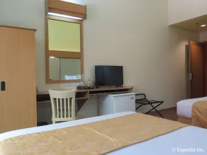 Microtel by Wyndham Davao - Chambre