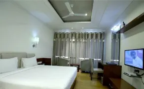 Royal Inn - Chambre
