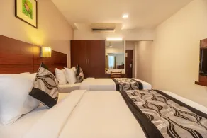 Zip By Spree Hotels Mangala Towers Thrissur - Room