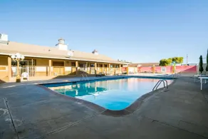 Rodeway Inn Kingman Route 66 - Piscine
