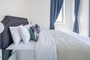 Stylish & Space-savvy 1BR Apt in Business Bay - Room