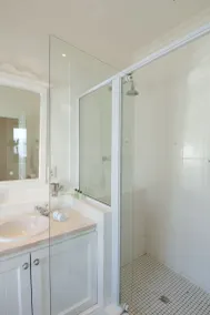 Felsensicht Holiday Home - Baño