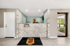 Super 8 by Wyndham Bossier City/Shreveport Area - Lobby