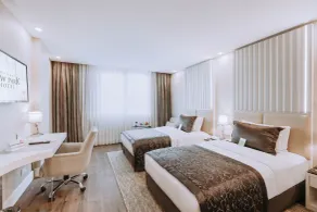 New Park Hotel - Room