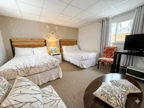 Whispering Pines Resort - Habitación
