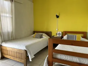 Hostal Avenue - Room