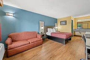 Econo Lodge Charlotte Airport Area - Room