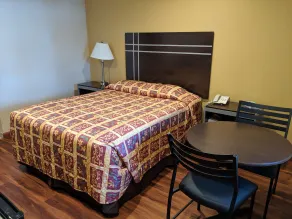Colonial Inn Hammond - Chambre