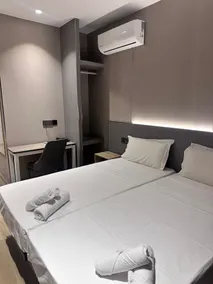 Hotel Golden Madrid - Chambre