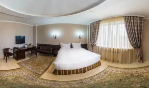 Royal Petrol Hotel - Room