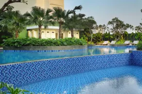 Four Points by Sheraton Surabaya, Tunjungan Plaza - Pool