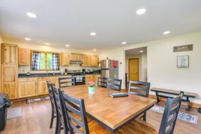 Mountain & Sunset Views: Upstate Family Home - Interiör