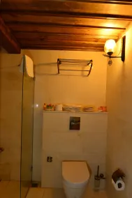 Caftan Cave Suites - Zimmer