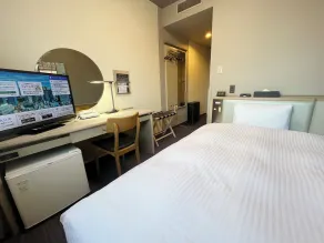 Hotel Route-Inn Tokyo Ikebukuro - Room