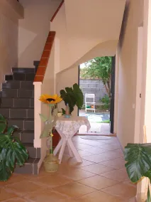 Habitación en casa de familia ideal para familias con terraza y jardín | Vistas a la naturaleza - Plano