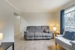 Easy Lake Access! Blue Water Base Camp Near Dtwn - Interior