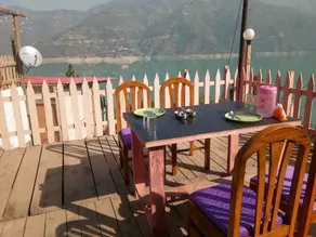 Tehri lake View Camping and Cottage - Restaurante