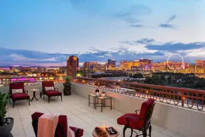 Embassy Suites by Hilton Convention Center Las Vegas - View from room