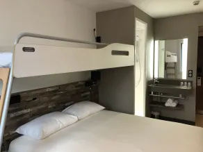 Ibis Budget Annecy sud-Poisy - Salle de bain