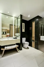 Holiday Inn Express Chengdu Wenjiang Hotspring by IHG - Bad