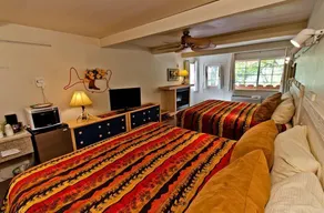 Hot Springs Inn - Chambre
