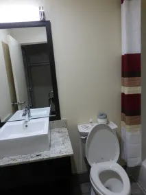 Red Roof Inn Hayward - Bathroom