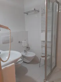 Hotel Chiaraluna - Room