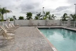 Hampton Inn & Suites Lake Wales - Piscina