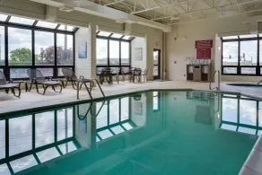 Drury Inn & Suites Columbia Stadium Boulevard - Piscine