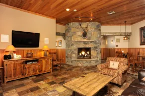 Jackpine & Black Bear Condos by Vail Resorts - Lobby