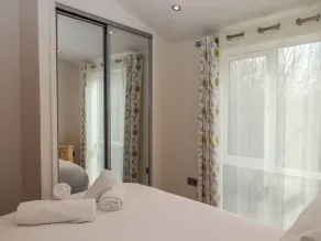 Skyview - Room