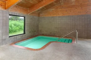 AmericInn by Wyndham West Salem - Pool