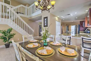 Lake-view Home w/ Game Room in Orlando! - Intérieur