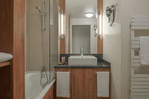 Citadines Saint-Germain-des-Prés Paris - Bathroom
