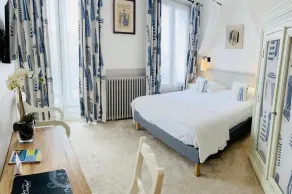 Hôtel Le Central - Chambre