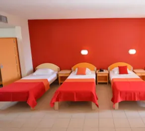 Centre International de Sejour - Room
