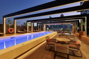 Doubletree by Hilton Perth Northbridge - Pool
