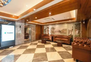 Medalio Boutique Nagpur Automotive Square - Reception