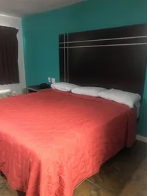 RED CROWN INN - Chambre