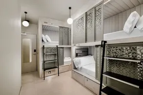 Coeo Hernan Ruiz Rooftop Pool Hostel - Chambre