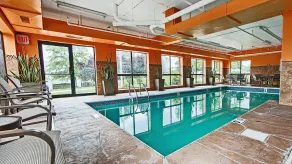 Comfort Inn & Suites Copley Akron - Piscine