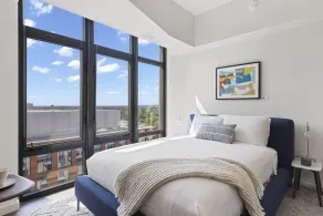 Placemakr Marymount Ballston - Room