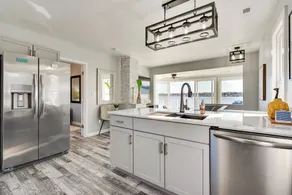 Waterfront Buckeye Lake Home w/ Deck & Dock! - Interni