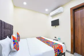 FabHotel Yash Residency - Nr Yamuna Sports Complex - Quarto