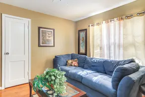 5 Mi to Dtwn Atl! Family Home w/ Veranda & Yard - Innenbereich