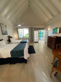 THE BOARDWALK VILLAGE - Living area